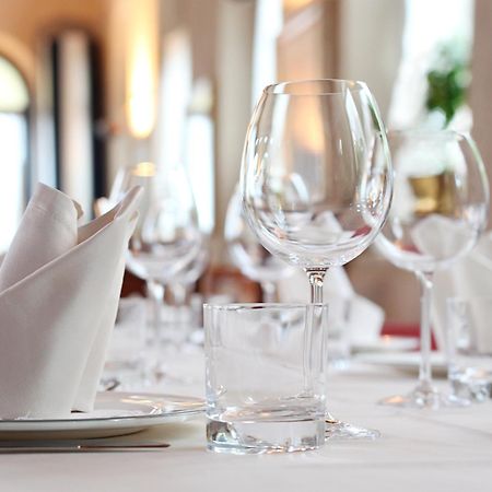 Lindenhof 1887 - Hotel & Restaurant Lunden Екстер'єр фото